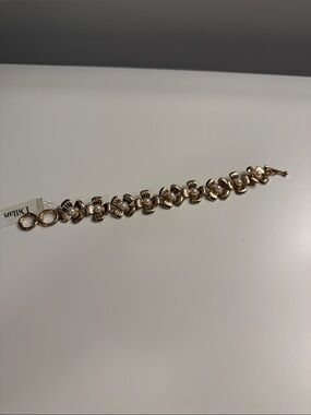 Gold Floral Link Bracelet with Pearl Accents by